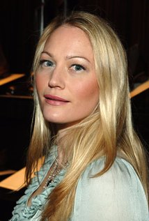 Sarah Wynter Sarah Wynter