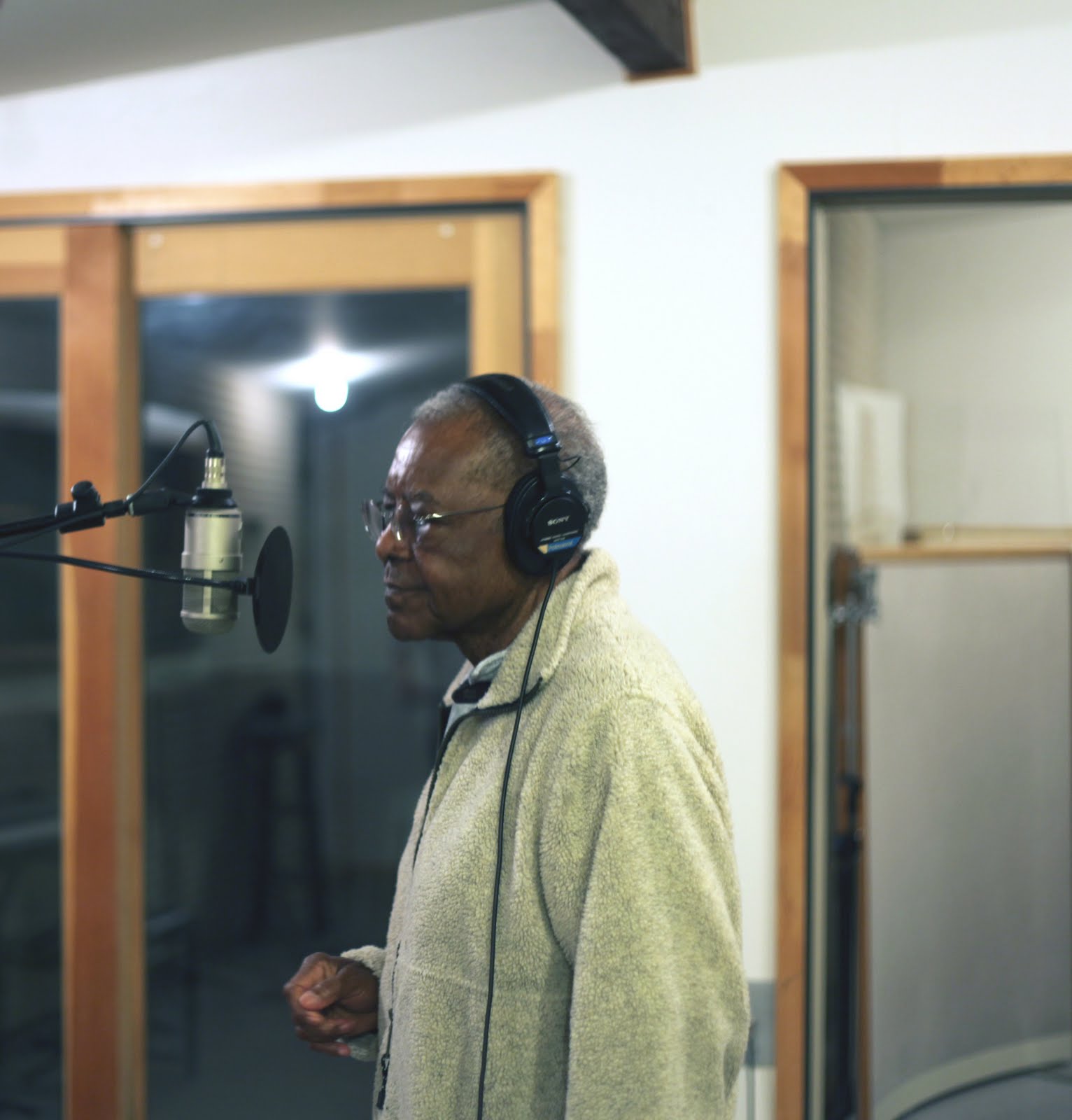 Binary Recording Studio Productions The Platters singer, Johnny Barnes