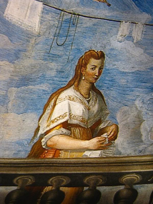 Magda's salon: Renaissance Pocket