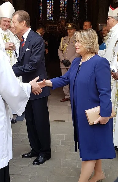 Grand Duke Henri and Grand Duchess Maria Teresa, Prince Guillaume and Princess Stéphanie, Prince Félix and Princess Claire at Pontifical Mass