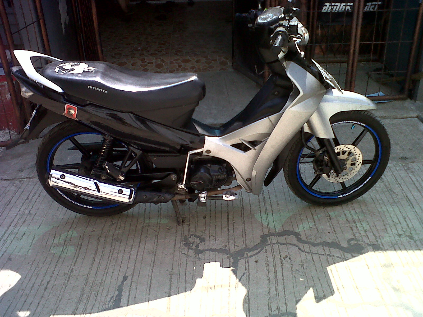 Avanza 2006 Bekasi: Sebuah Studi Kasus Kendaraan Bekas Populer