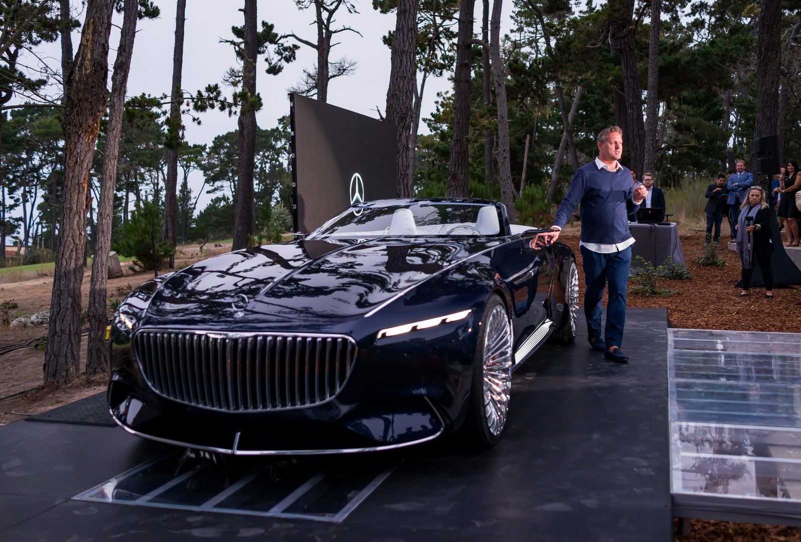 MercedesMaybach 6 Cabriolet Concept Unveiled With An Electric