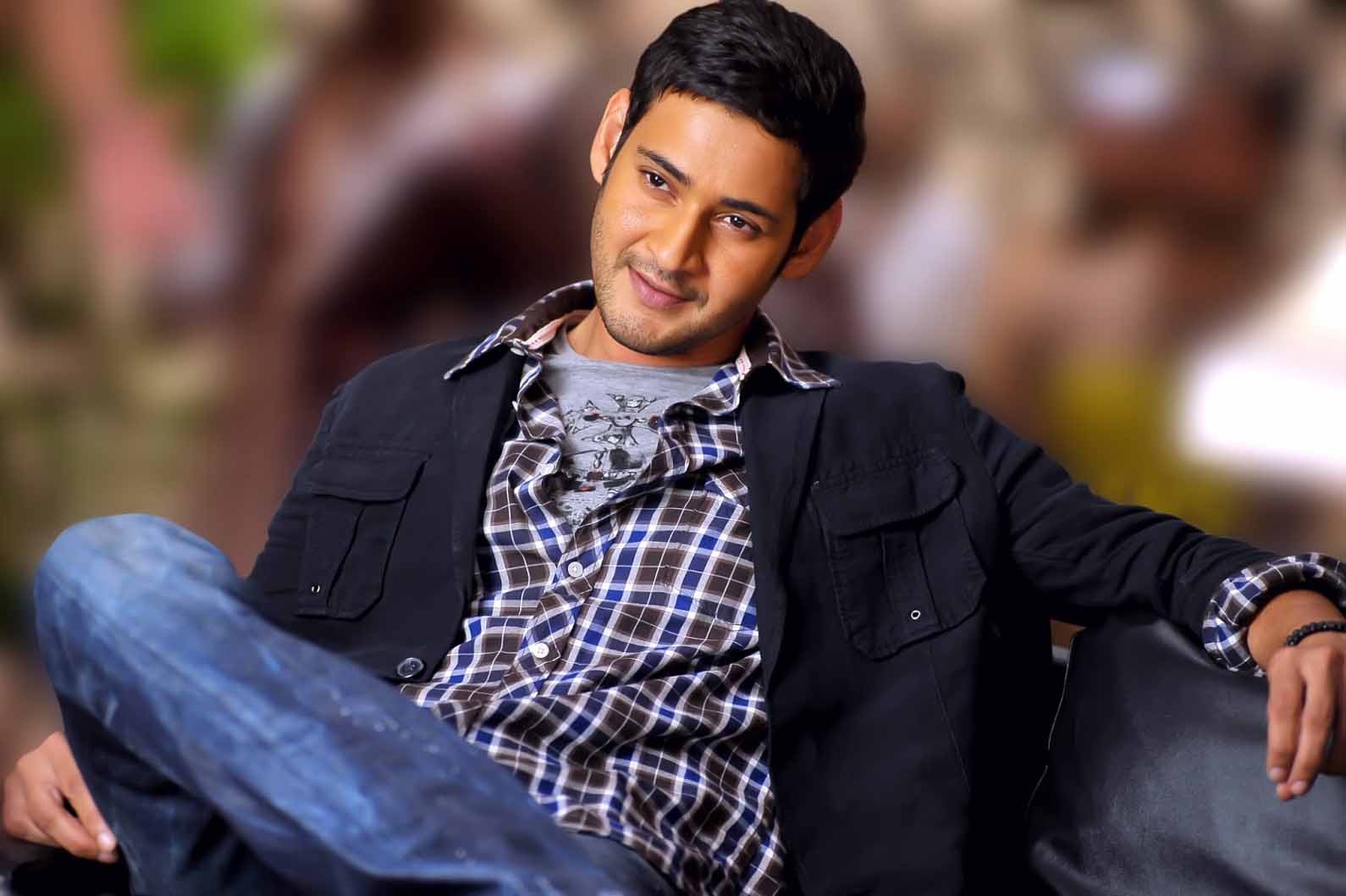 Mahesh Babu Height, Weight, Age, Wife, Affair, Family Biography, Wiki