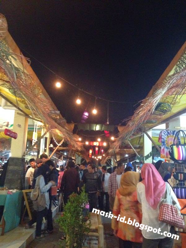 Menikmati Kemeriahan FKY 2014 | Mas Kid Blog Menikmati Kemeriahan FKY 2014 | Mas Kid Blog