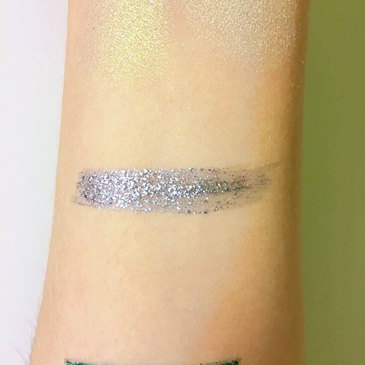 wet n wild Fantasy Makers megaliner Metallic Liquid Eyeliner Cauldron Metal swatch wet n wild Fantasy Makers megaliner Metallic Liquid Eyeliner Cauldron Metal swatch