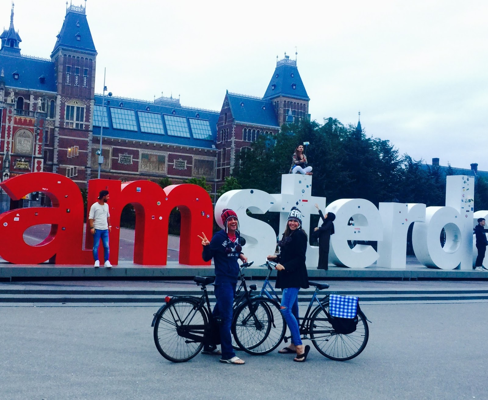 amsterdam, affordable things to do in amsterdam, red light district, anne frank house, canal cruises, canals of amsterdam, canals, amsterdam, affordable things to do in amsterdam, red light district, anne frank house, canal cruises, canals of amsterdam, canals,