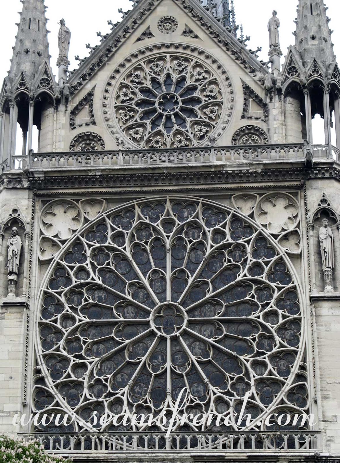 New Boutis Design Cathedral Window