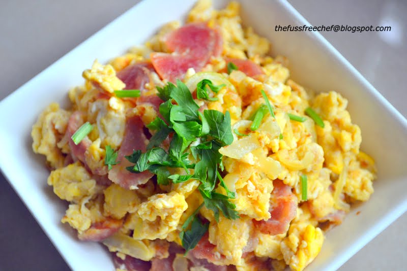 the FUSS FREE chef Scrambled Eggs with Chinese Sausages and Onion