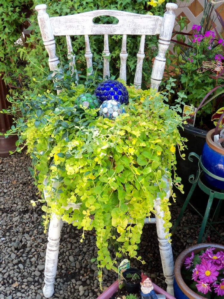 Make The Best of Things DIY Chair Planter Four Years Later