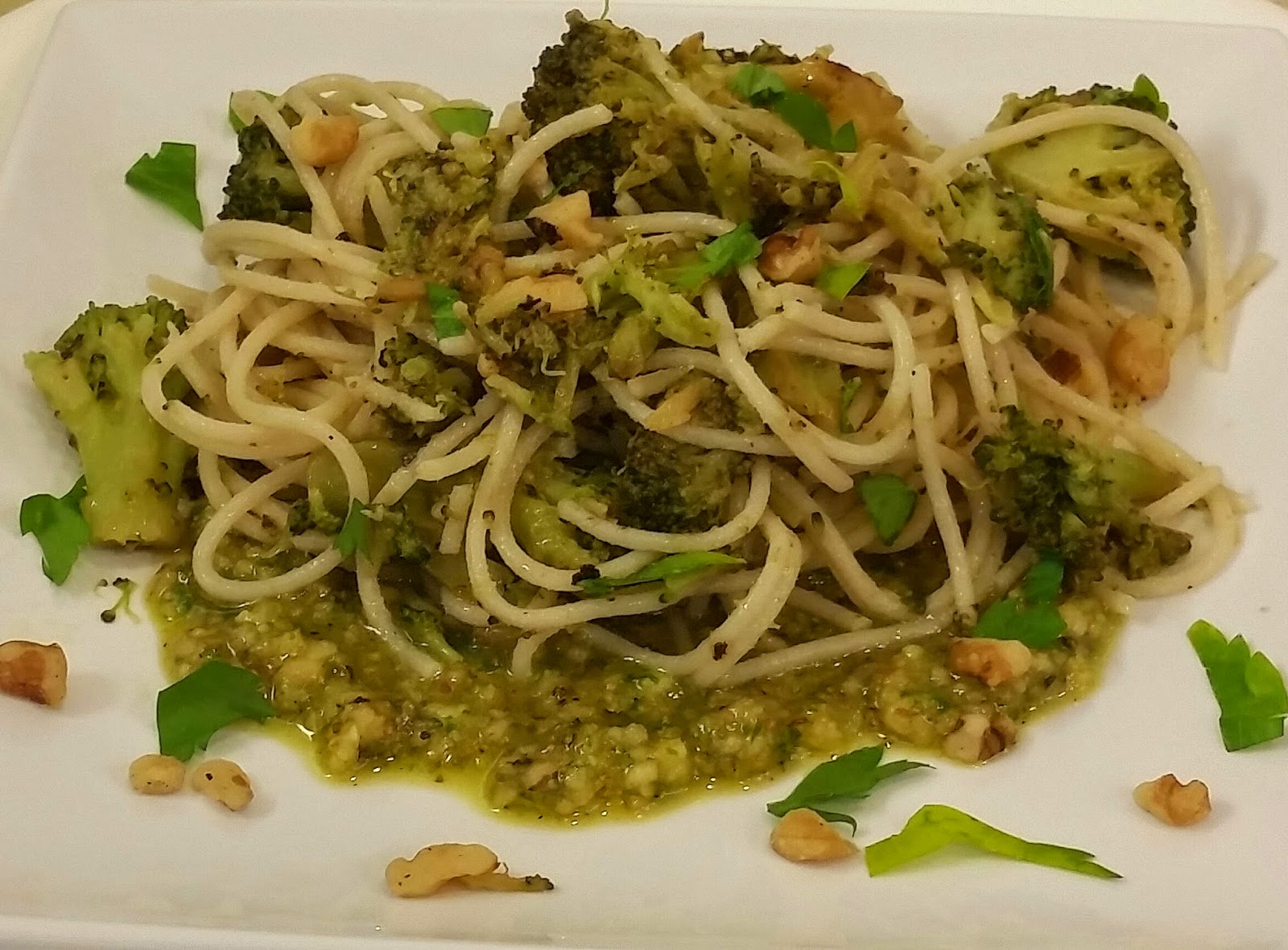 World Class Cooking Lemon Broccoli Spaghetti with Walnut Pesto