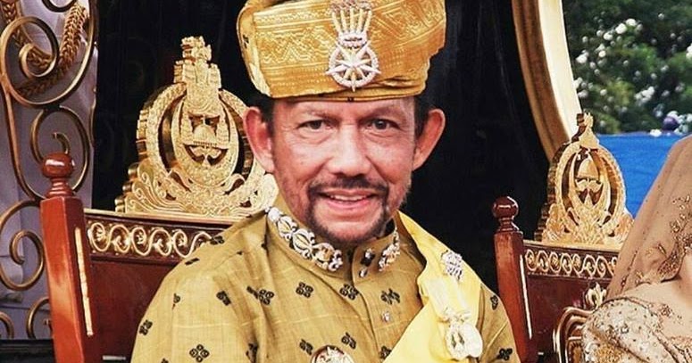 WARISAN RAJA & PERMAISURI MELAYU: Perarakan Sempena Sambutan Jubli Emas