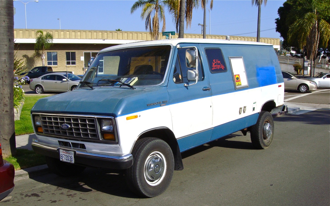 350 Econoline ford