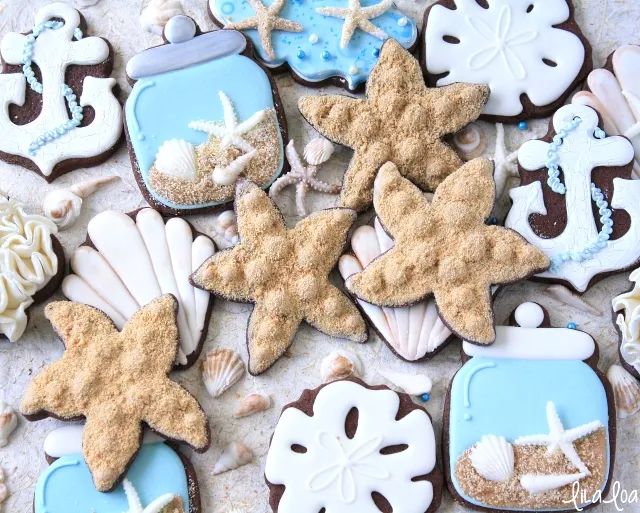 Learn how to make decorated starfish sugar cookies!