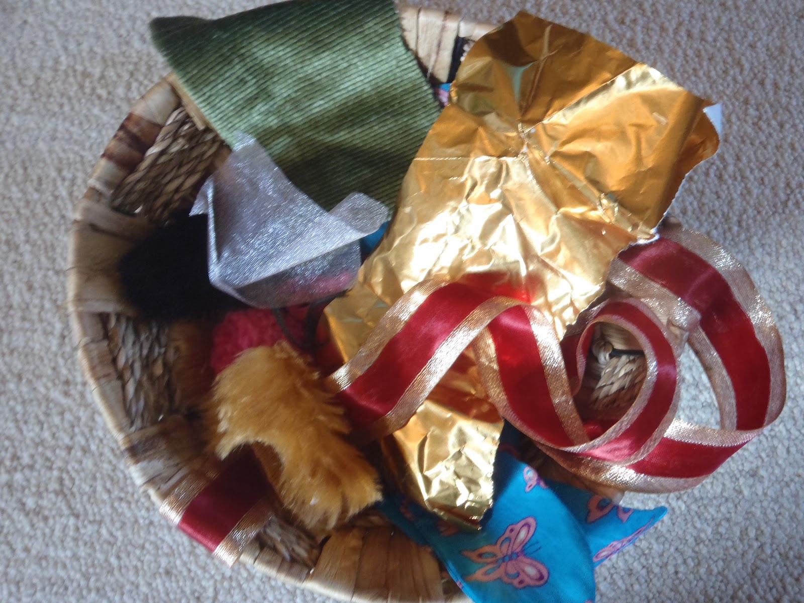 Very Messy Mummy Treasure Baskets