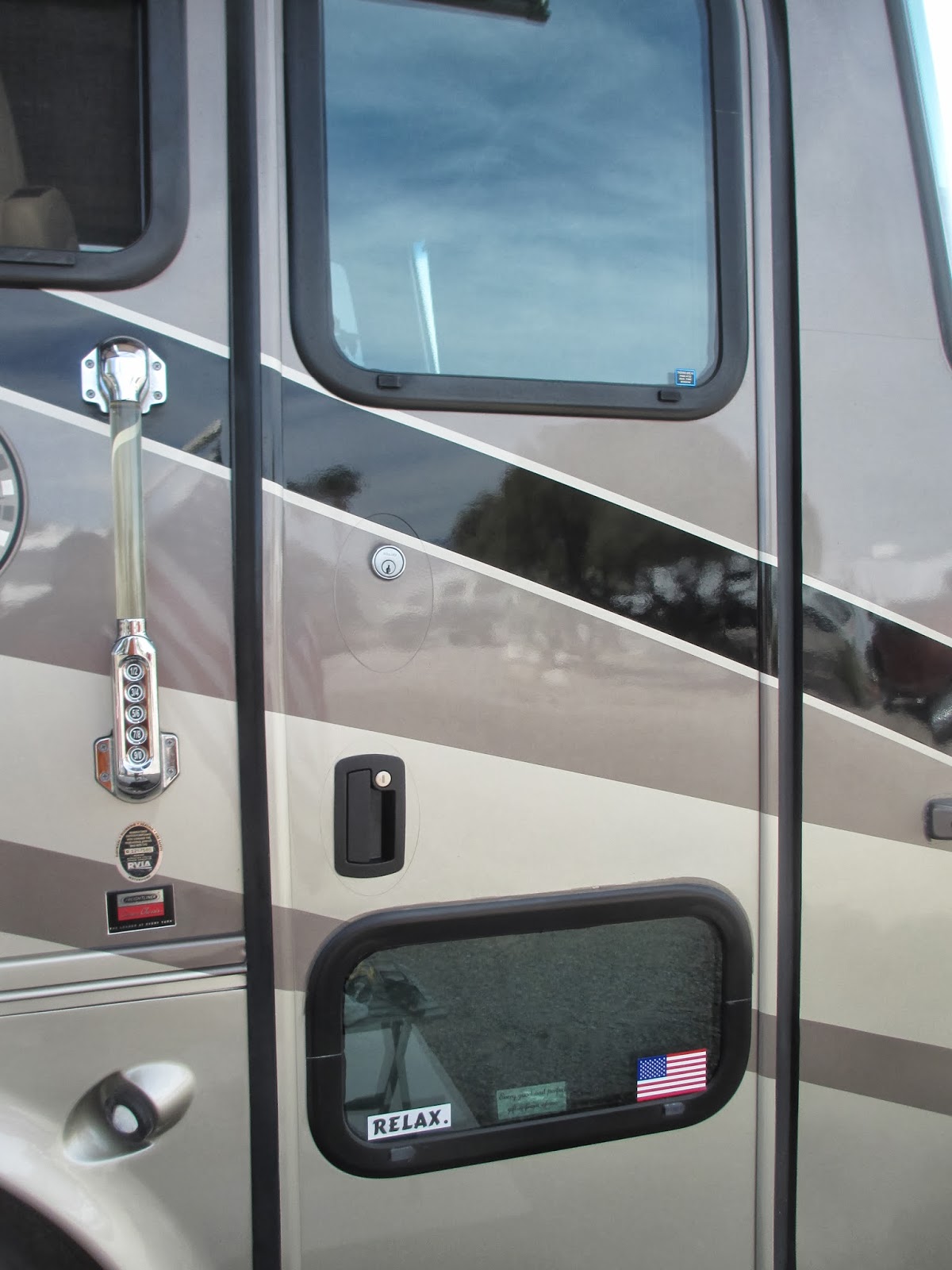 The Roadrunner Chronicles Bungee Cord Door