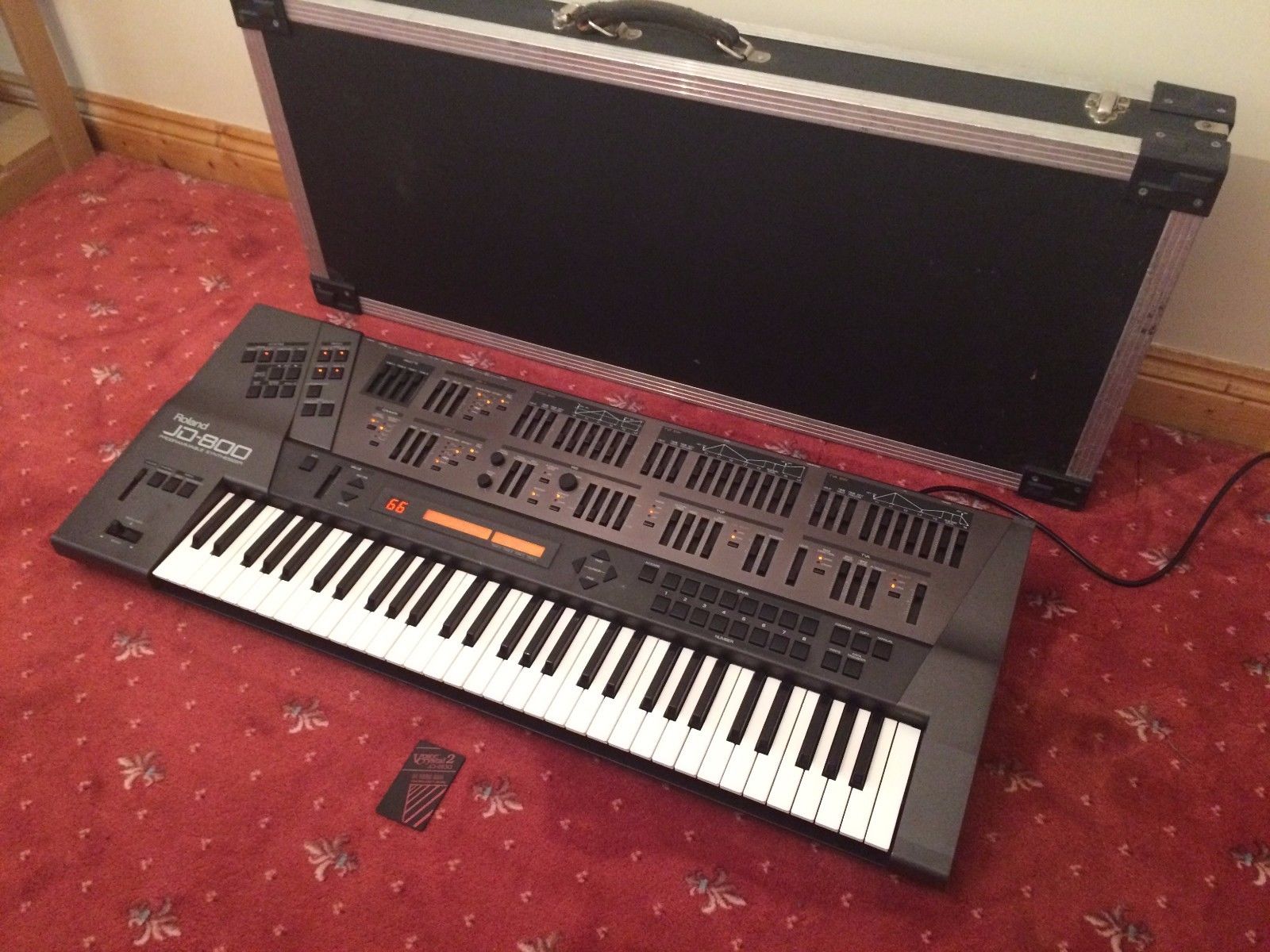 MATRIXSYNTH Roland JD800 SN ZC54759