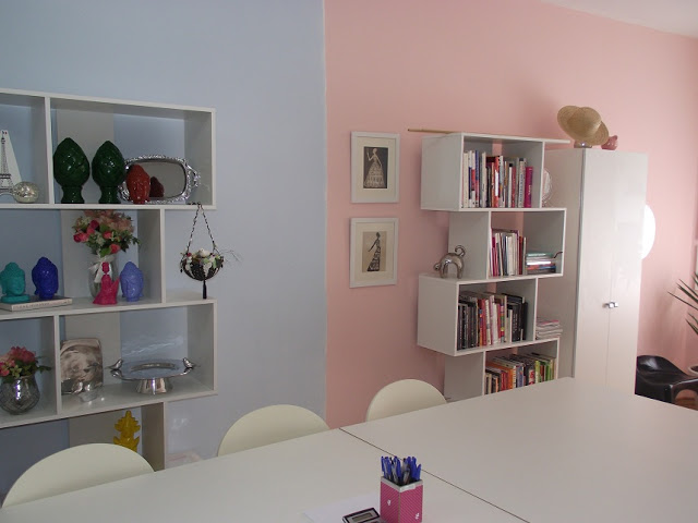 Escritório cor de rosa. Blog Achados de Decoração 