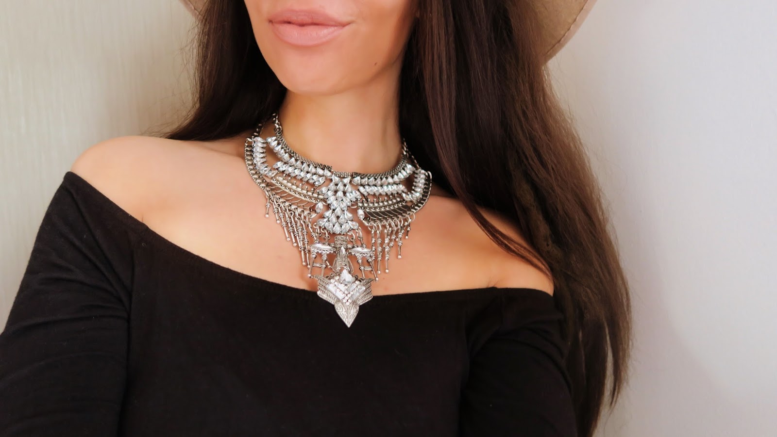 How to choose the right fashion accessories 40 How to choose the right fashion accessories 92