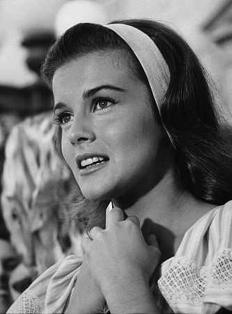 A TRIP DOWN MEMORY LANE: BORN ON THIS DAY: ANN-MARGRET