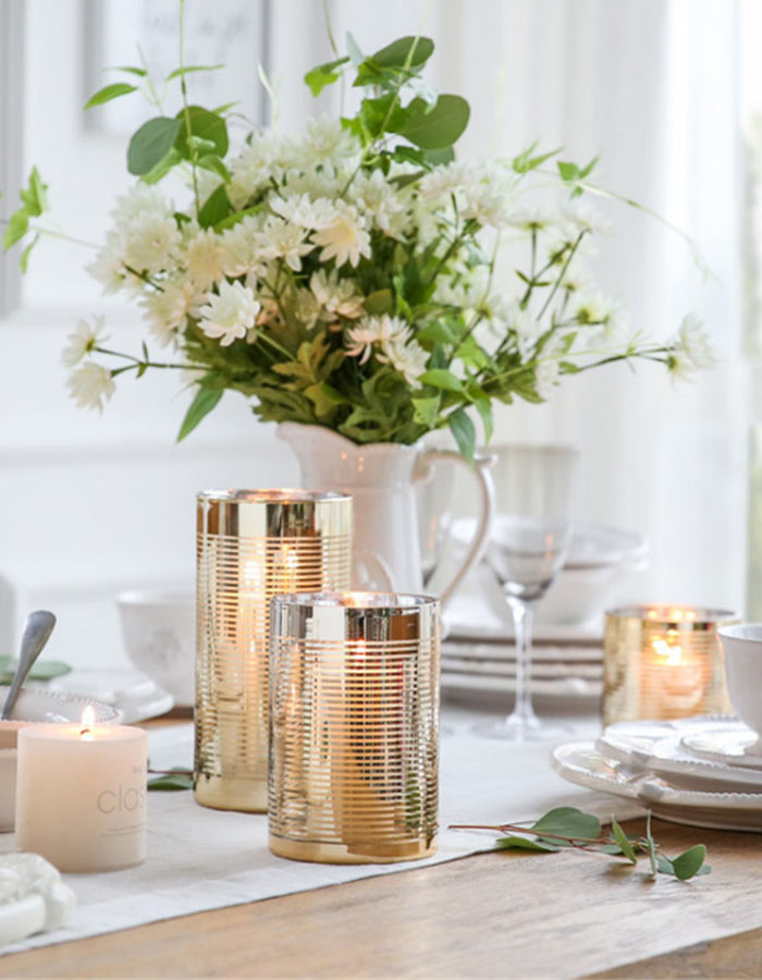 Velas na decoração da mesa do jantar: fica lindo não somente no Natal!