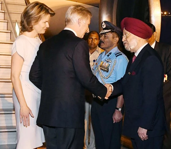 King Philippe and Queen Mathilde of Belgium arrived in New Delhi. Queen wore Armani shoes