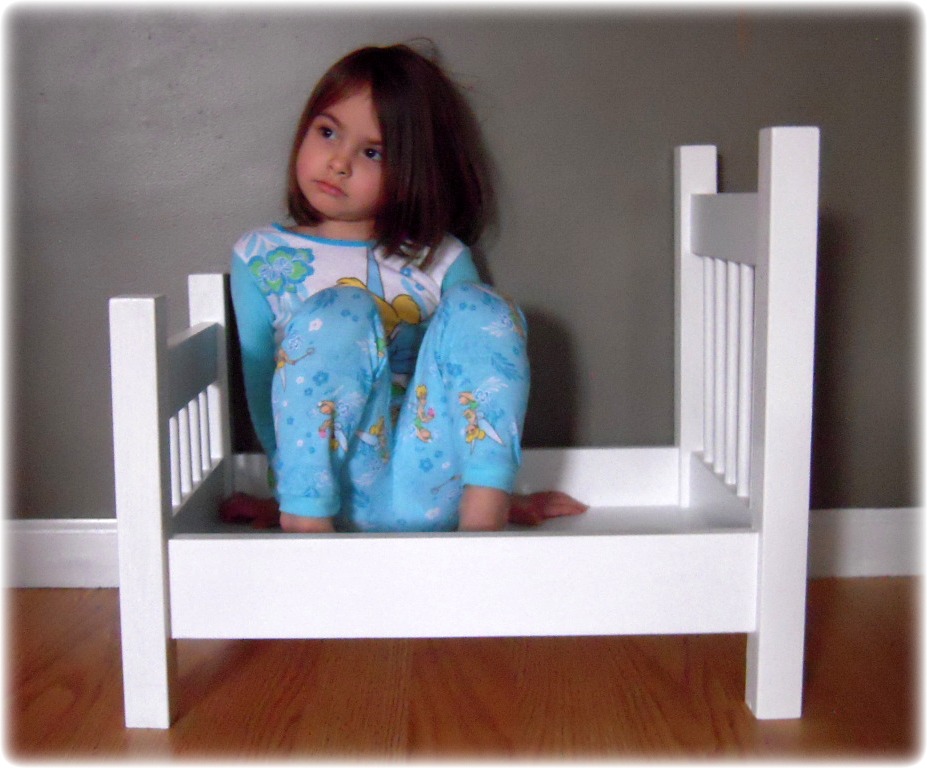A. Turner Designs Newborn Photographer / Photo Prop Baby Bed or Doll Bed