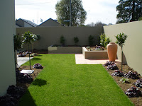 simple modern garden designs