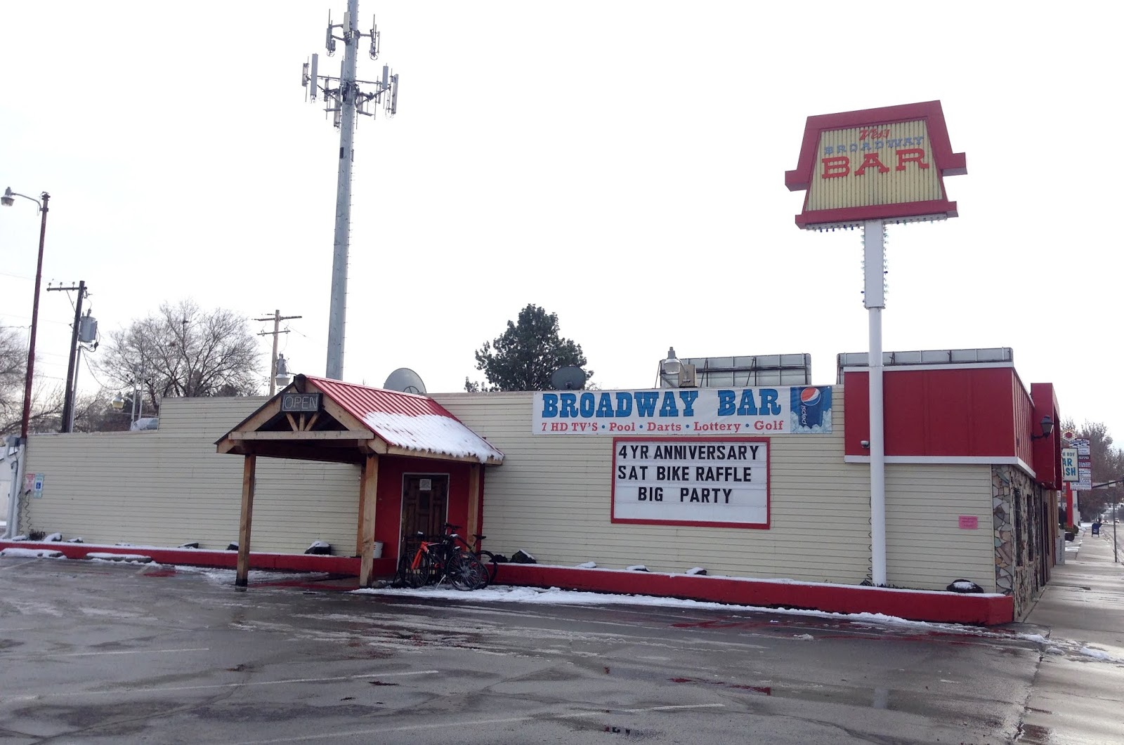 Blog 2681 Broadway Bar, Boise, ID 12/27/2014