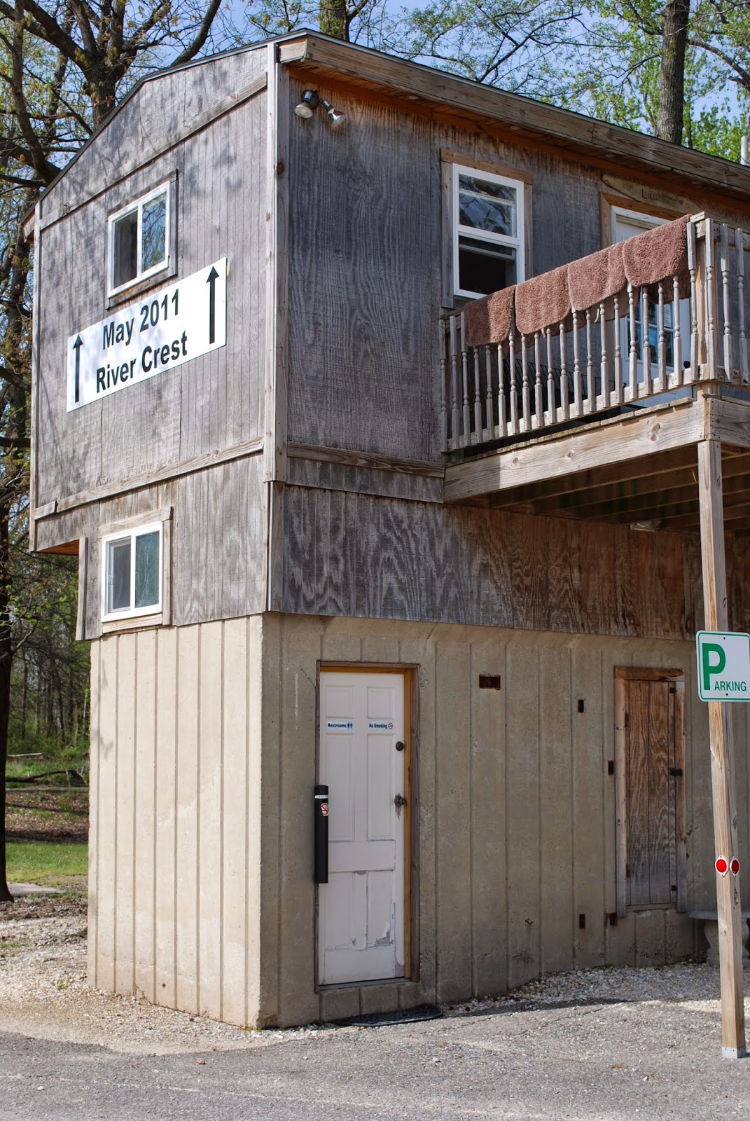 BLUE SKY AHEAD Tom Sawyer's RV Park Arkansas