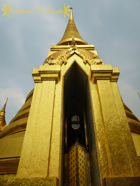 Golden temple in Bangkok Grand Palace