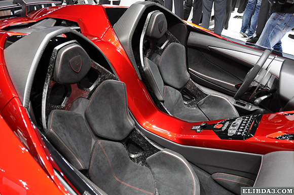 [صور سيارات] سيارة لامبورجيني أفنتادور الجديدة بتصميم من المستقبل بـ2.76 مليون دولار