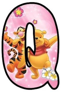 Abecedario de Tiger y Winnie the Pooh en Fondo Rosa. Tiger and Winnie the Pooh Alphabet.