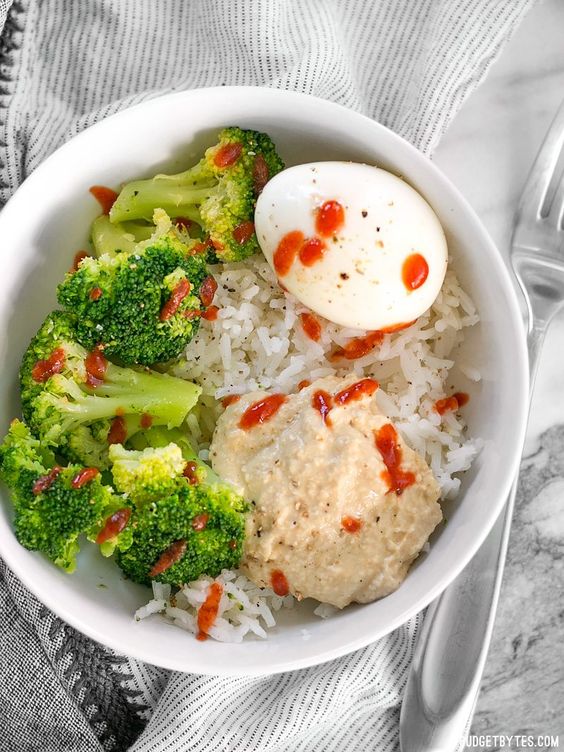 Hummus Breakfast Bowls Easy Recipes for Every Meal
