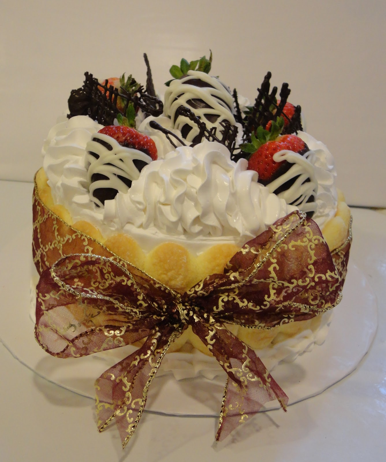 Strawberry Bavarian Cream Ladyfinger Cake