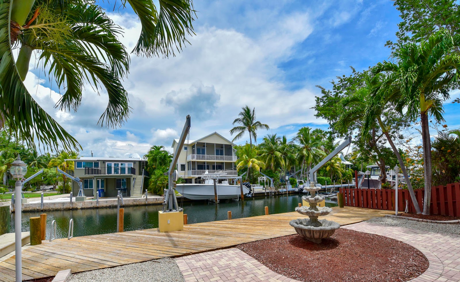 Real Estate in the Florida Keys Waterfront homes MM74 to MM110 under 1