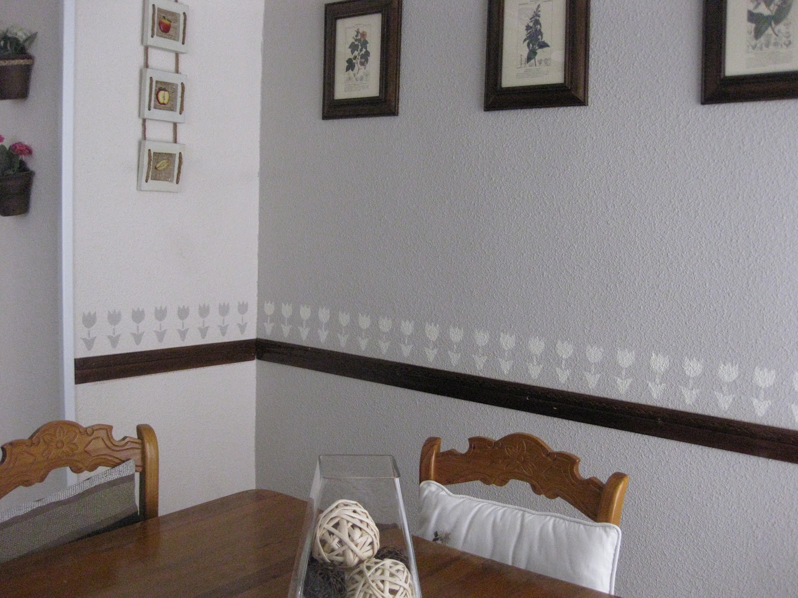 LAS IDEAS DE NURIA: Cenefas y plantillas de estarcir.