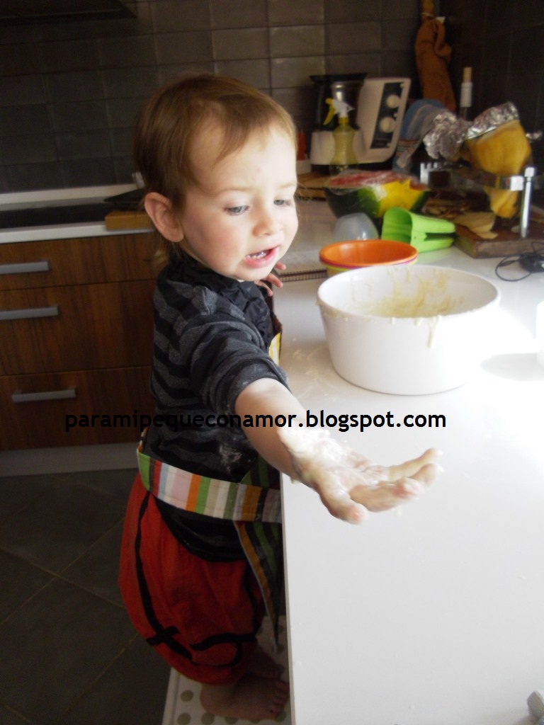 Para mi peque con amor: Empezamos con la plastilina. Receta casera.