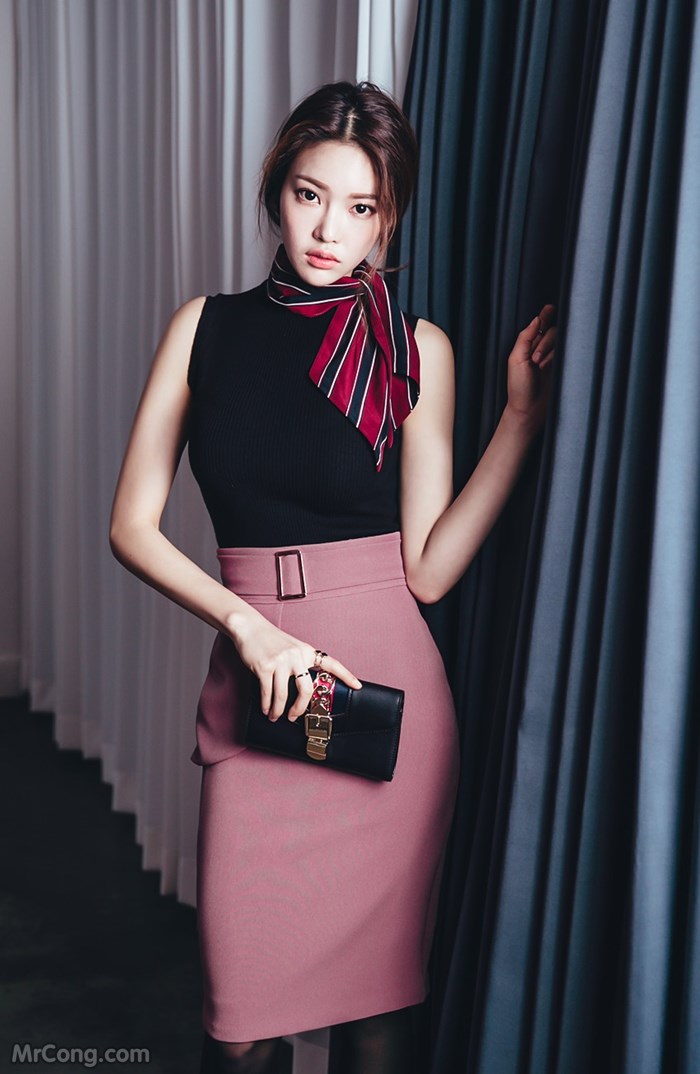 Beautiful Park Jung Yoon in the January 2017 fashion photo shoot (695 photos) photo 18-11