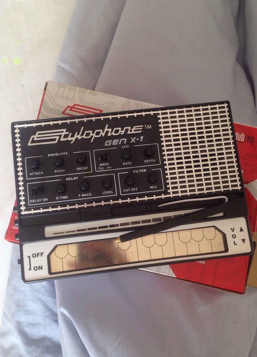MATRIXSYNTH: STYLOPHONE GEN X-1 Portable Analogue Synth with Original Box