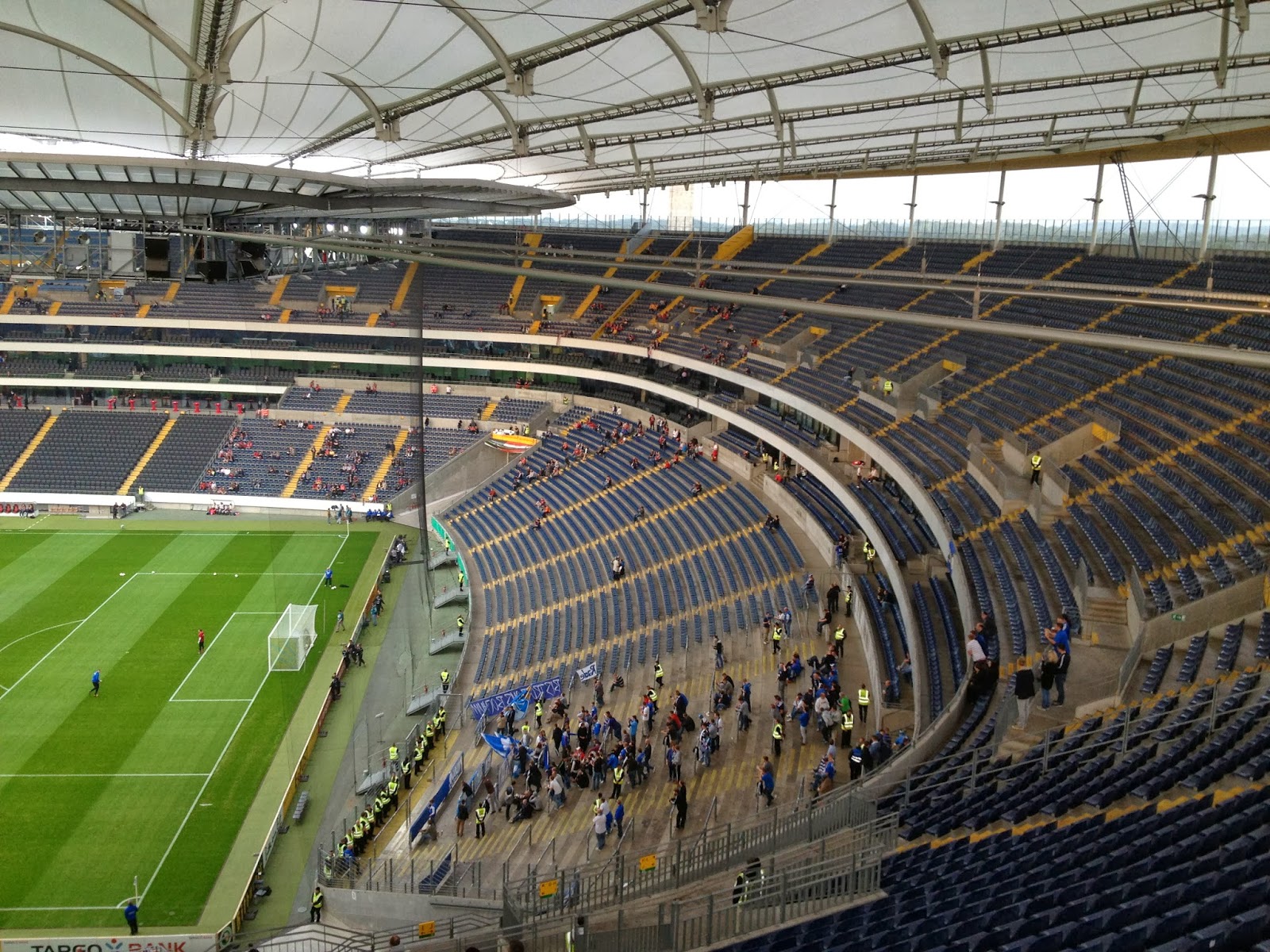 Frankfurt Flughafen Parken Commerzbank Arena stadionsammler.blogspot.com