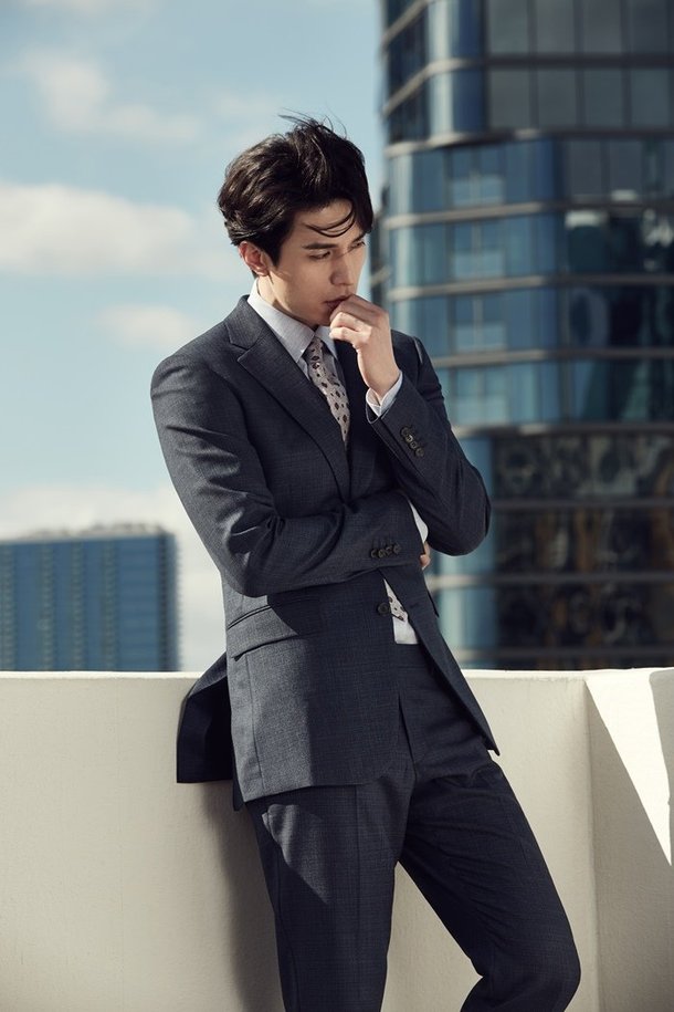Lee Dong Wook