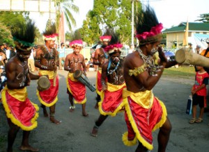 Adat Seni dan Budaya Papua Adat Seni dan Budaya Papua