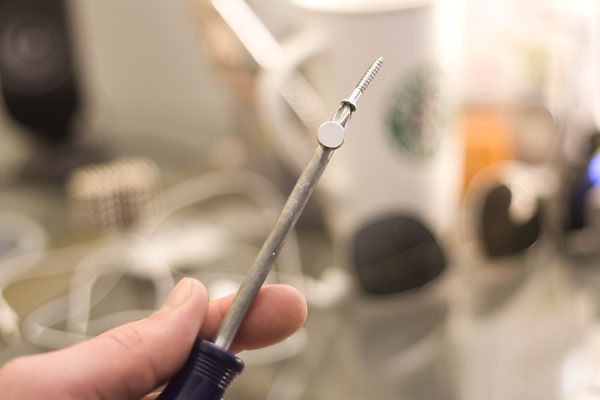 How To Magnetize A Screwdriver Bit Tip Quickly How To Fix Repair how-to-magnetize-a-screwdriver-bit-tip-quickly-how-to-fix-repair