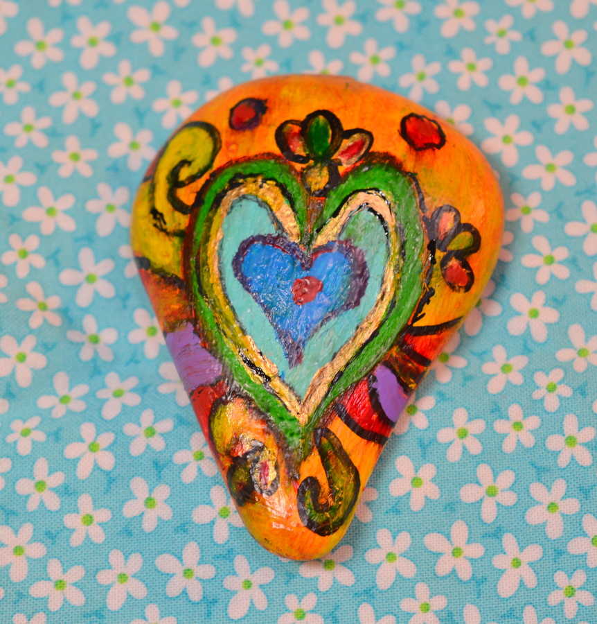 Nancy's Arts & Crafts Painting on Rocks with Acrylics
