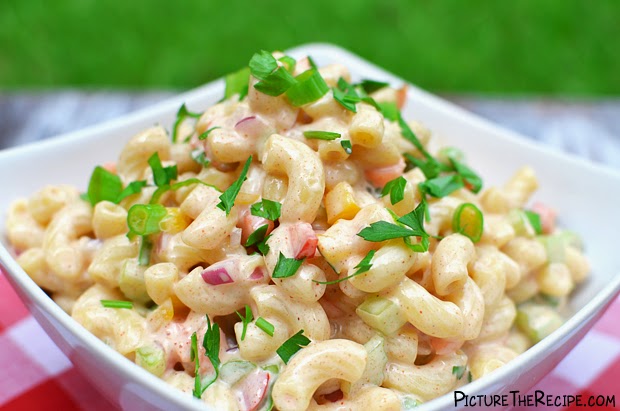 Sweet%2B%E2%80%98N%2BCreamy%2BMacaroni%2BSalad.jpg