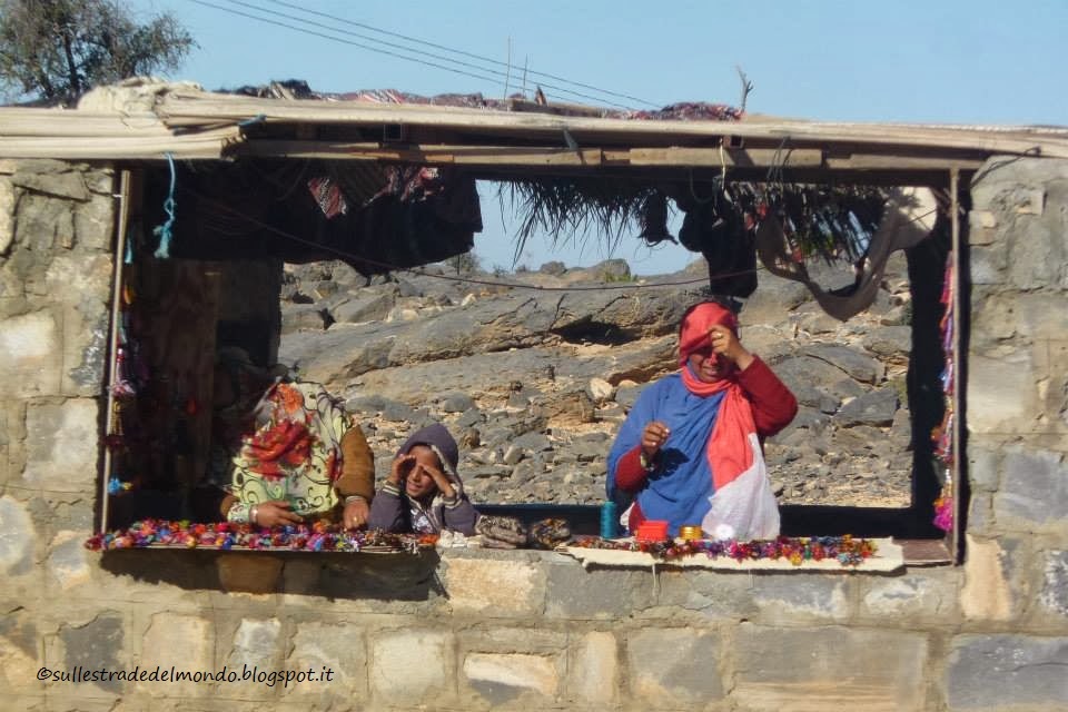 venditrici ambulanti al Wadi Ghul