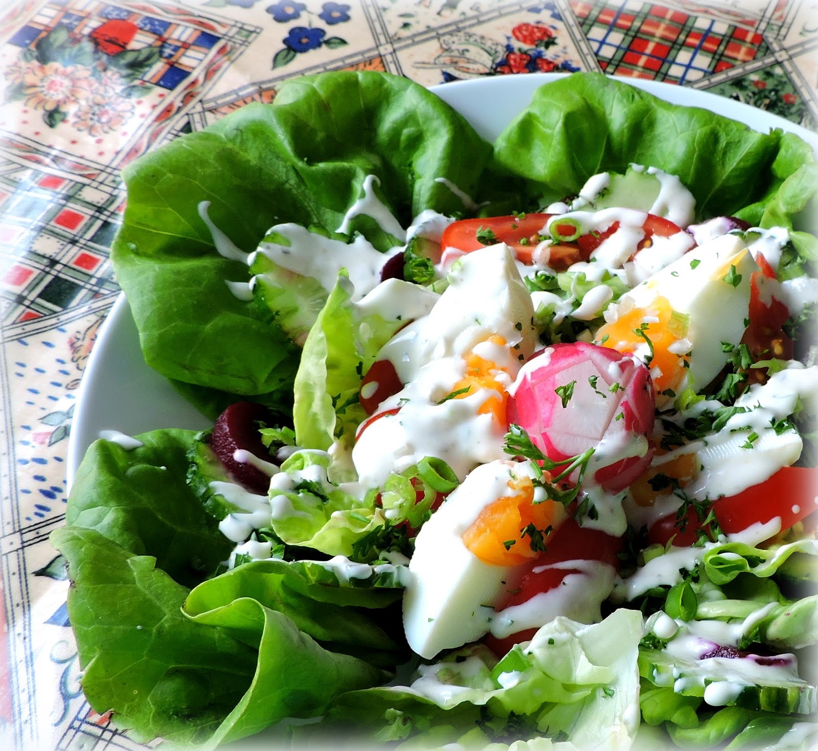 The English Kitchen Buttermilk Dressed Rose Salad Bowl