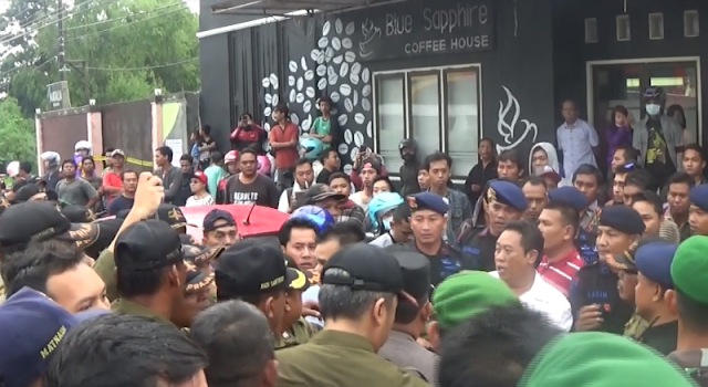 Jalan Panjang Penertiban Tempat karaoke di Pati Jalan Panjang Penertiban Tempat karaoke di Pati