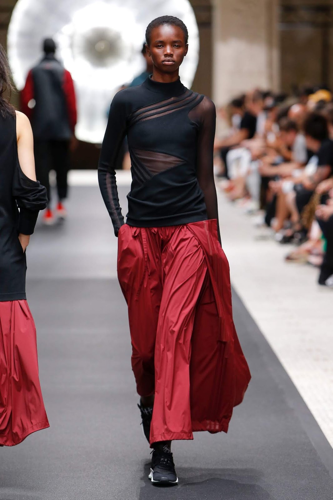 RUNWAY COOL: Y-3