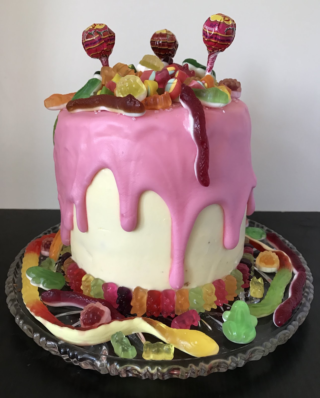 LanisLeckerEcke Ein Dripcake zum Geburtstag